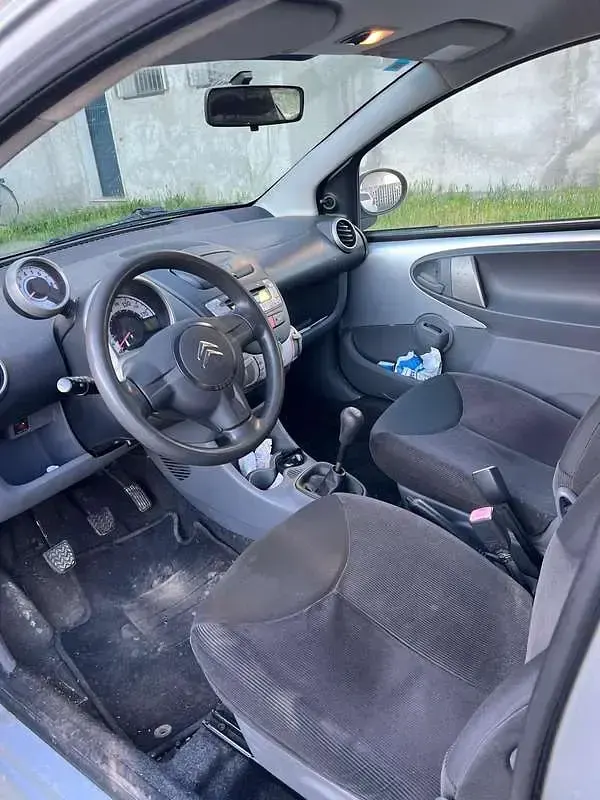 Begagnad Citroën C1 68 HK (50 kW) 2008 Svart Halvkombi