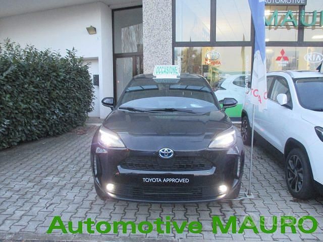 Usata Toyota Yaris Cross Trend 92 CV (67 kW) 2022 Nero SUV