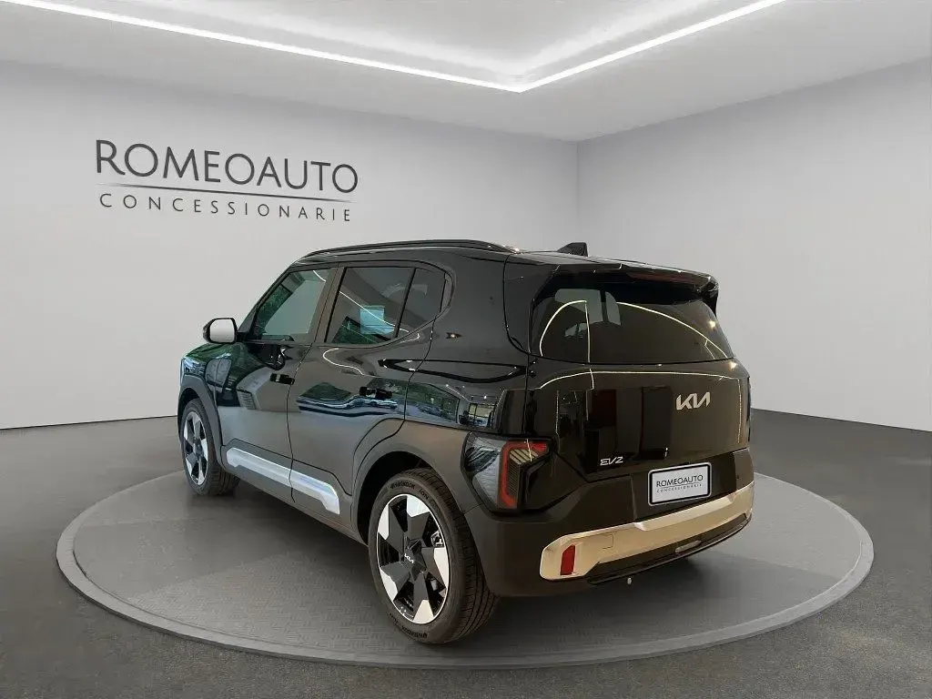 Nuova Kia EV2 Earth 106 kW (145 CV) 2026 Wolf gray SUV