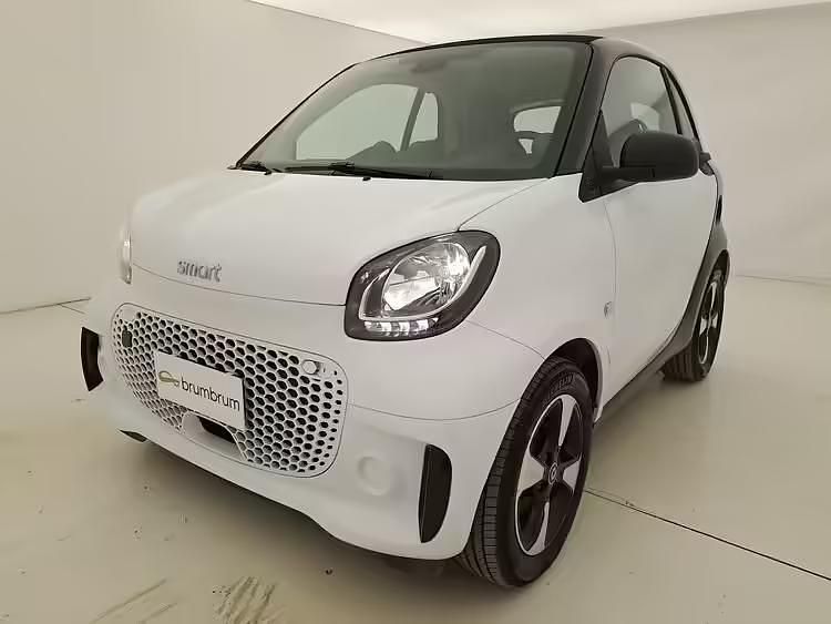 Usata Smart ForTwo Coupé Passion 41 kW (56 CV) 2021 Bianco Utilitaria