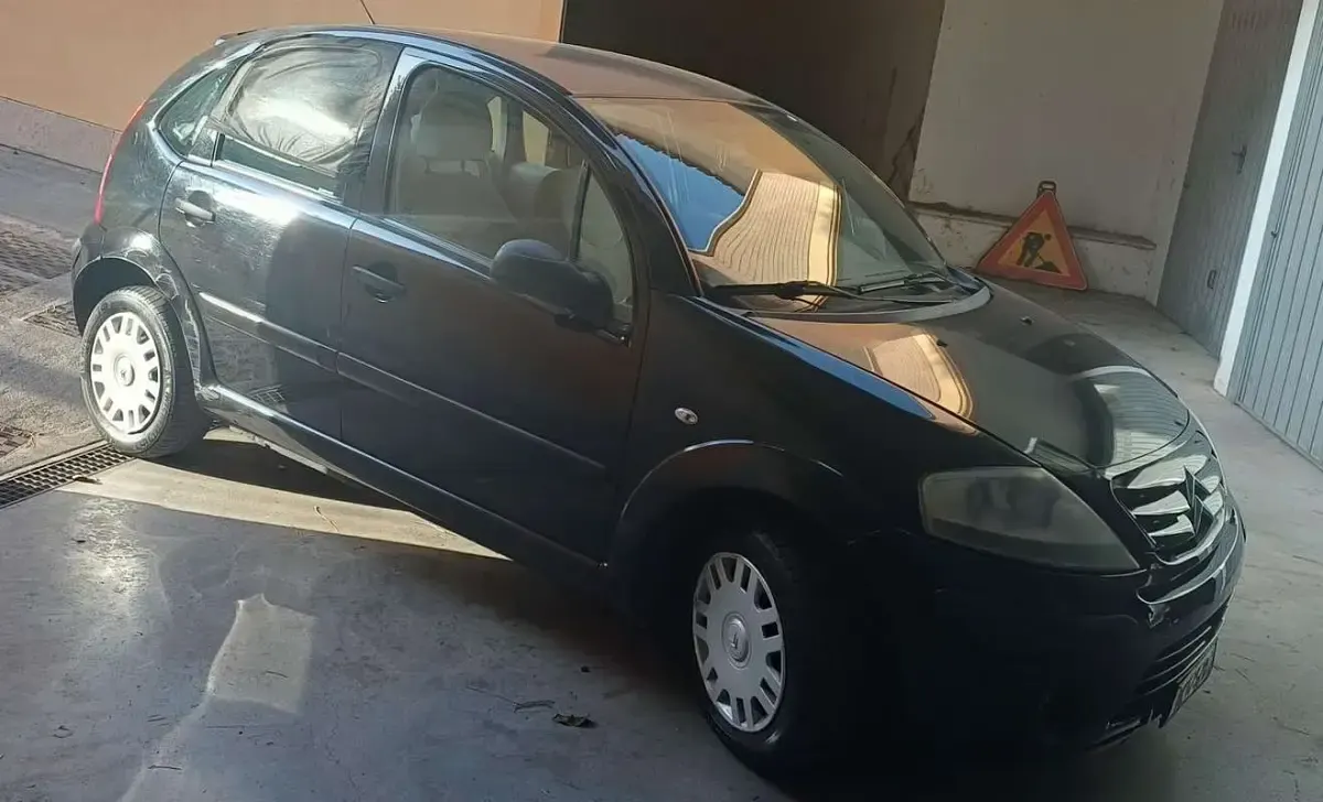 Usata Citroën C3 60 CV (44 kW) 2007 Nero Berlina