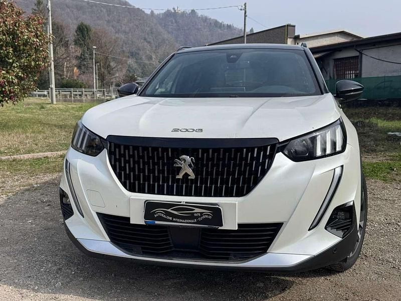 Usata Peugeot 2008 GT-line 131 CV (96 kW) 2020 Bianco SUV