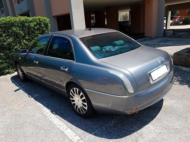 Usata Lancia Thesis 185 CV (136 kW) 2004 Grigio Berlina