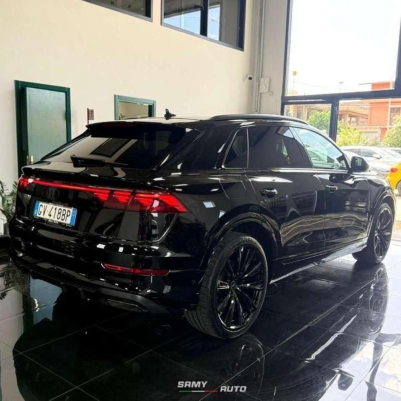 Usata Audi Q8 S-Line 286 CV (210 kW) 2024 Nero SUV