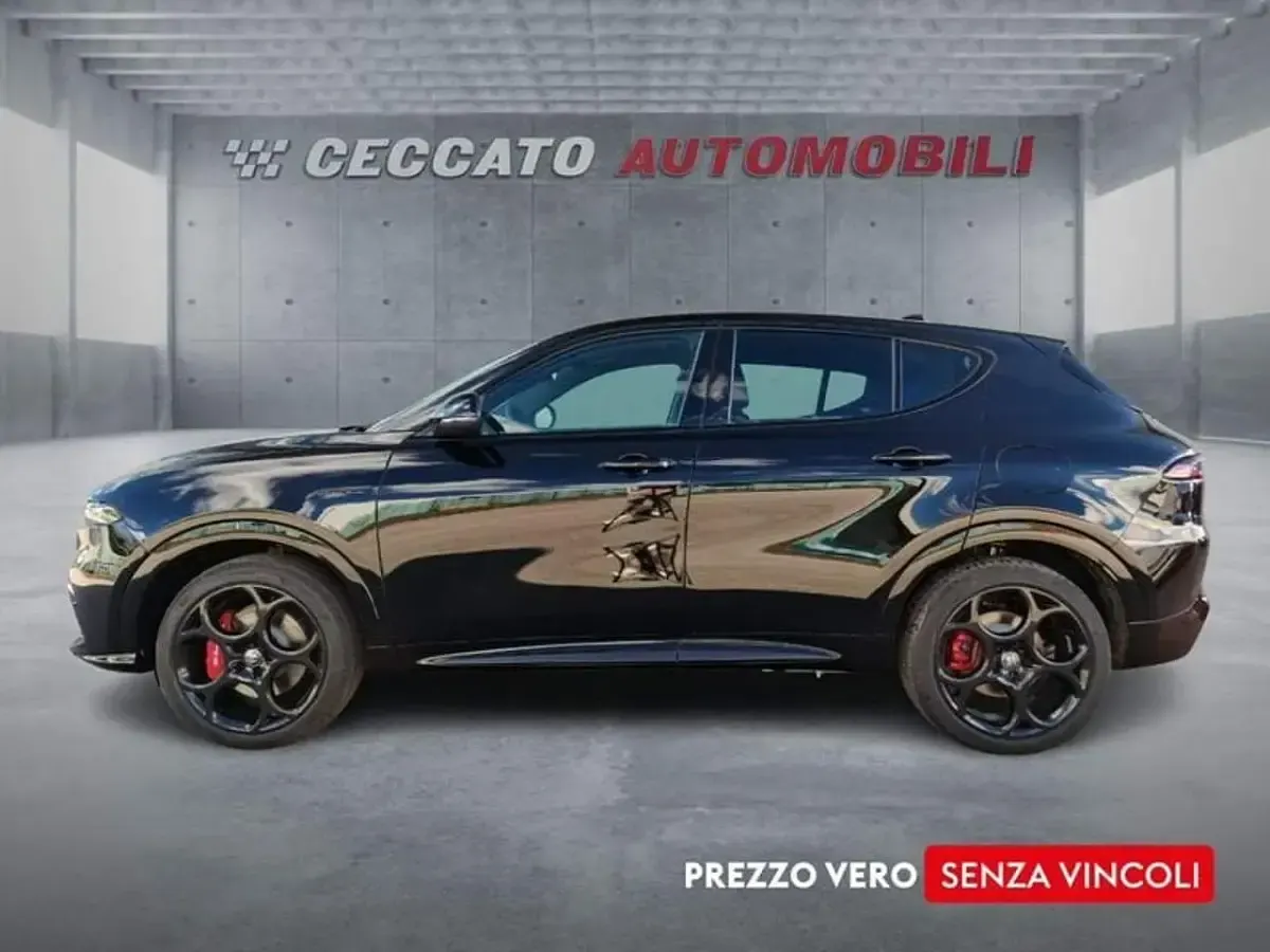 Nuova Alfa Romeo Tonale Veloce 150 CV (110 kW) 2026 Nero SUV