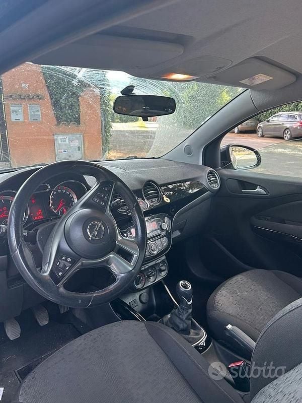 Usata Opel Adam 70 CV (51 kW) 2013 Grigio Utilitaria