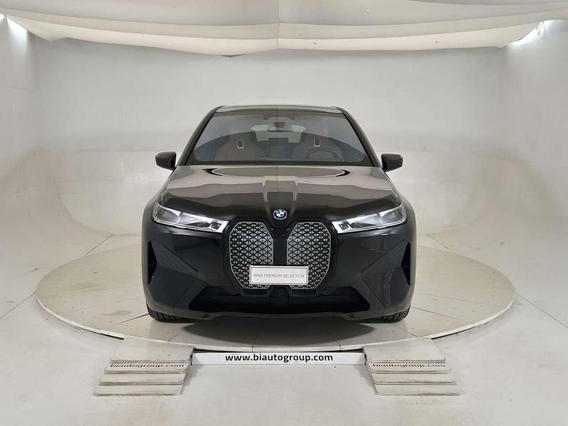 Usata BMW iX Comfort Edition 455 kW (619 CV) 2024 Nero SUV