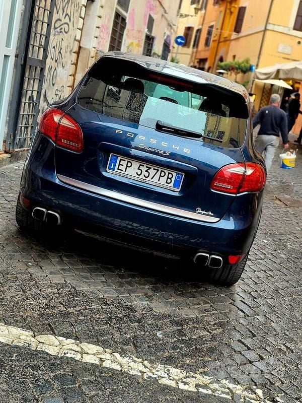 Usata Porsche Cayenne 245 CV (180 kW) 2013 Blu SUV