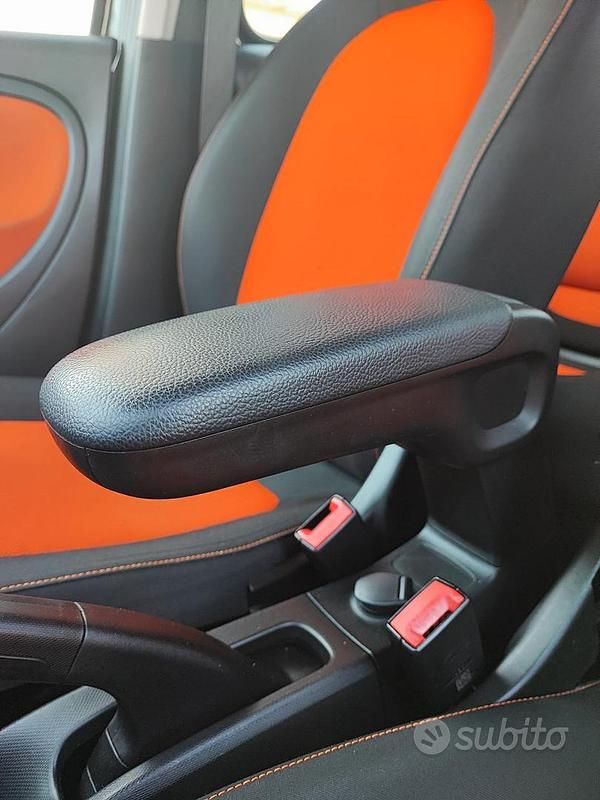 Usata Smart ForFour Passion 71 CV (52 kW) 2016 Nero Utilitaria