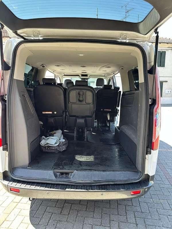 Usata Ford Tourneo Custom Active 150 CV (110 kW) 2022 Furgone