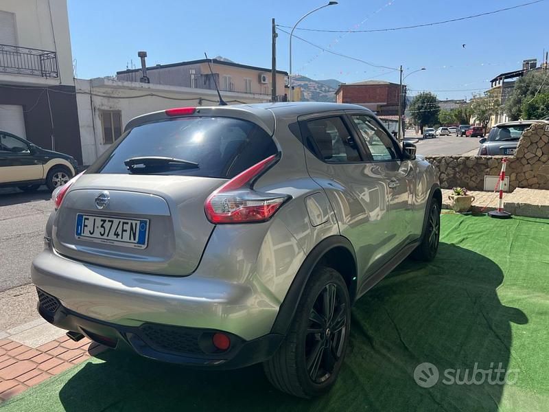 Usata Nissan Juke Premium Edition 110 CV (80 kW) 2017 Grigio SUV