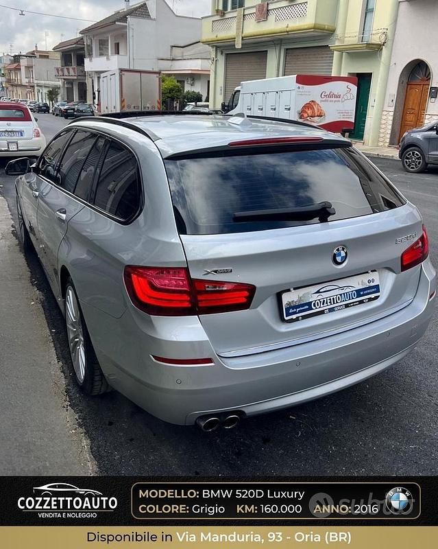 Usata BMW 520 Luxury Line 190 CV (139 kW) 2016 Grigio Station wagon