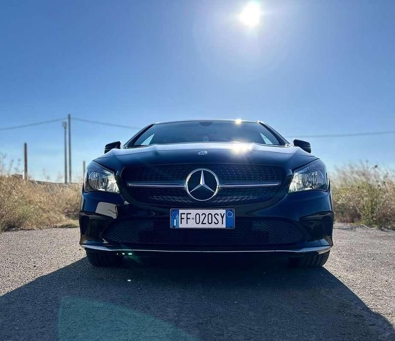 Usata Mercedes CLA200 Shooting Brake Executive 136 CV (100 kW) 2016 Station wagon