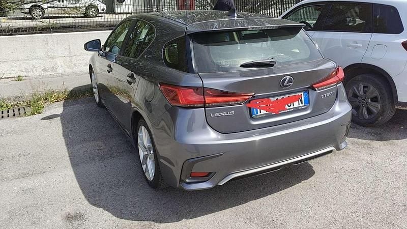 Usata Lexus CT200h Executive Line 99 CV (72 kW) 2018 Berlina