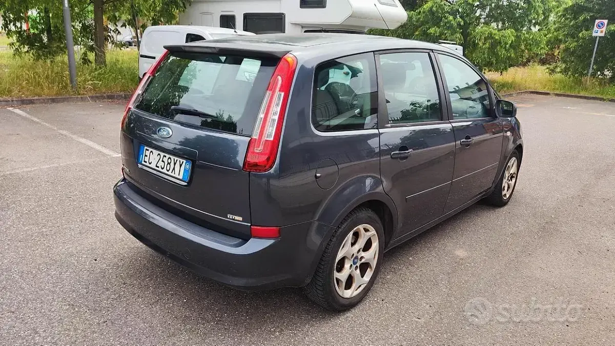 Usata Ford C-MAX Titanium 109 CV (80 kW) 2010 Grigio Monovolume