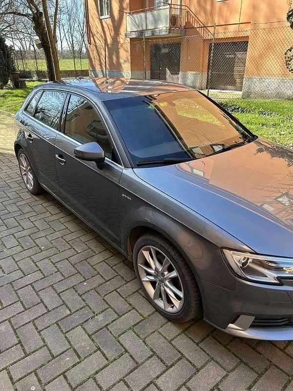 Usata Audi A3 Ambiente 110 CV (80 kW) 2017 Grigio Berlina