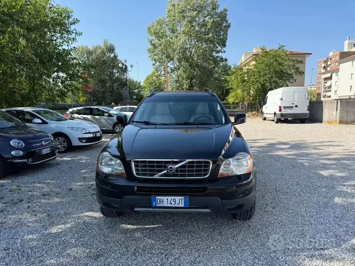 Usata Volvo XC90 Executive 185 CV (136 kW) 2007 Nero SUV
