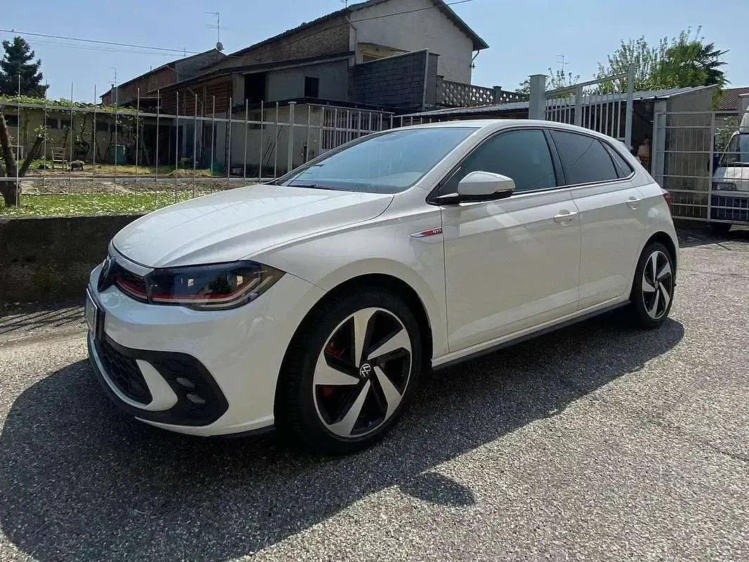 Usata VW Polo GTI 207 CV (152 kW) 2024 Bianco Utilitaria