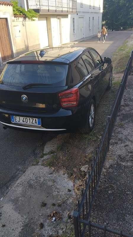 Usata BMW 118 143 CV (105 kW) 2011 Utilitaria
