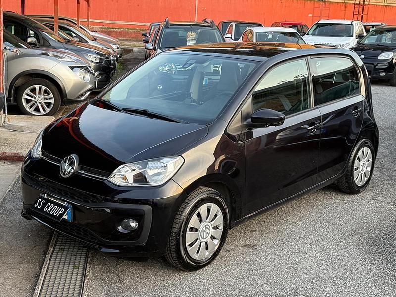 Usata VW up! Highline 75 CV (55 kW) 2017 Nero Utilitaria