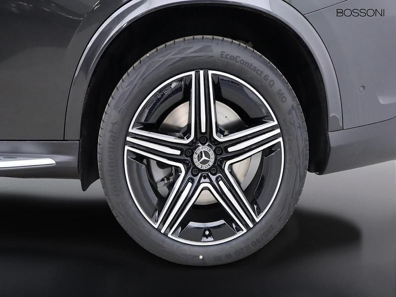 Nuova Mercedes GLC300 AMG Line Premium 333 CV (244 kW) 2026 Grigio Coupé
