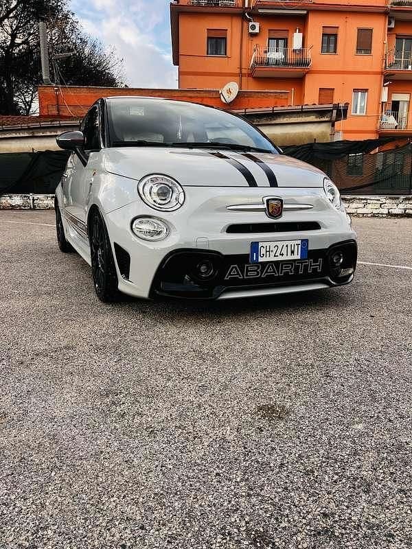 Usata Abarth 595 145 CV (106 kW) 2022 Grigio Utilitaria
