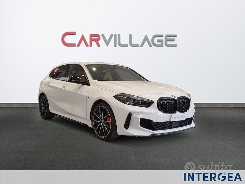 Usata BMW M135 Efficient Dynamics 306 CV (225 kW) 2022 Bianco Utilitaria