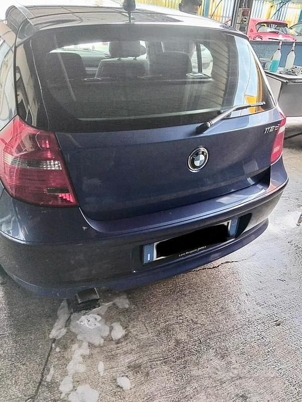 Usata BMW 118 2009 Blu Utilitaria