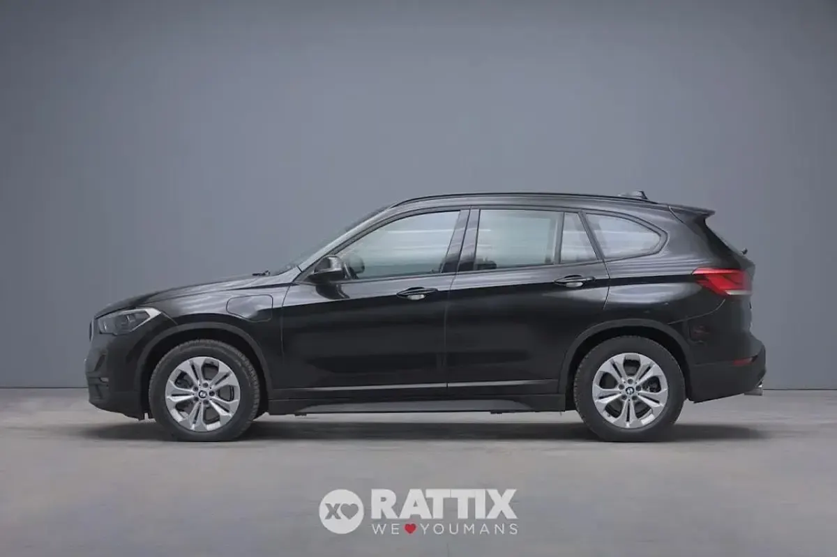 Usata BMW X1 Advantage 125 CV (91 kW) 2021 Nero SUV