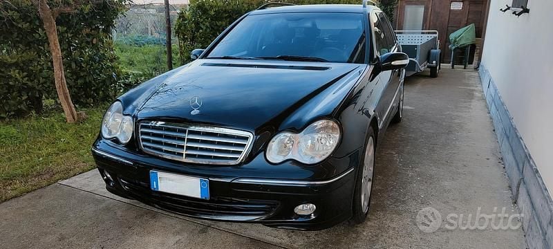 Usata Mercedes C200 2004 Nero Station wagon
