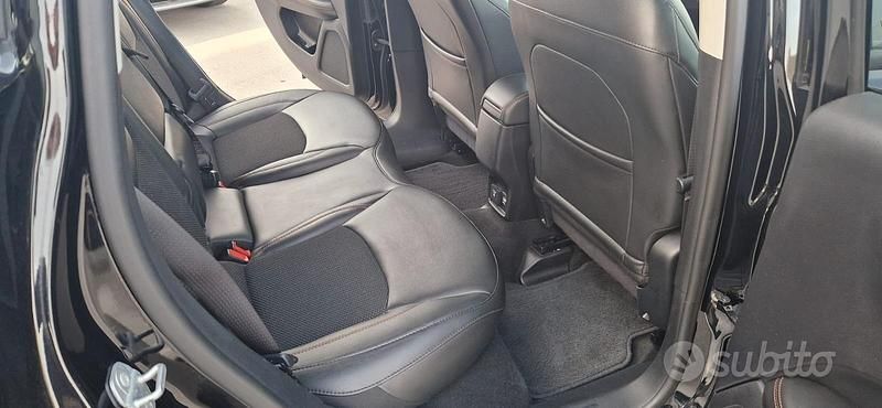 Usata Jeep Compass 120 CV (88 kW) 2019 Nero SUV