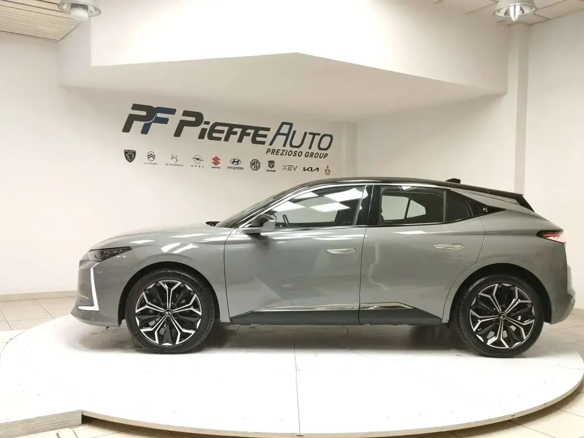 Usata DS Automobiles DS4 Crossback Trocadero 131 CV (96 kW) 2022 Grigio SUV