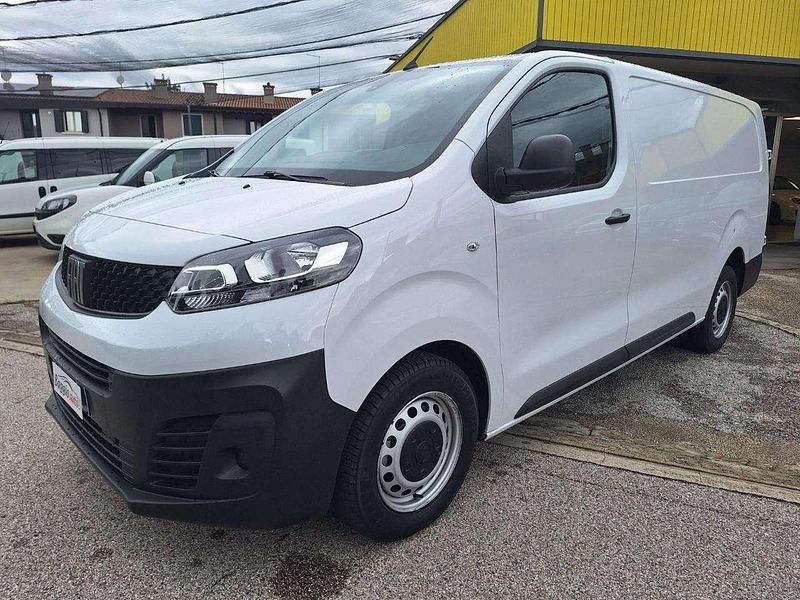 Bianco pastello Usata 2023 Fiat Scudo S Furgone | 22.000 € (Cara) - Immagine 1/4