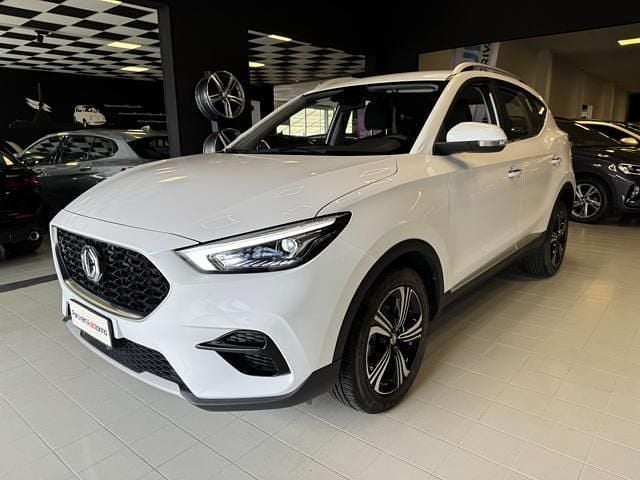 Usata MG ZS 106 CV (77 kW) 2024 Bianco SUV