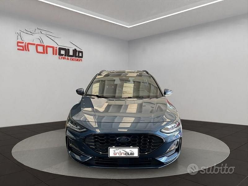 Usata Ford Focus ST-Line 125 CV (91 kW) 2023 Blu Station wagon
