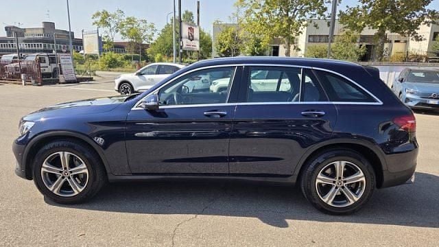 Usata Mercedes GLC250 211 CV (155 kW) 2017 Blu SUV