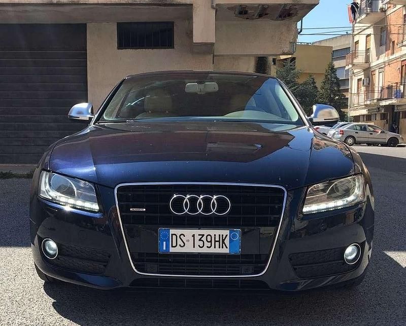 Usata Audi A5 Ambiente 239 CV (175 kW) 2008 Blu/azzurro Coupé