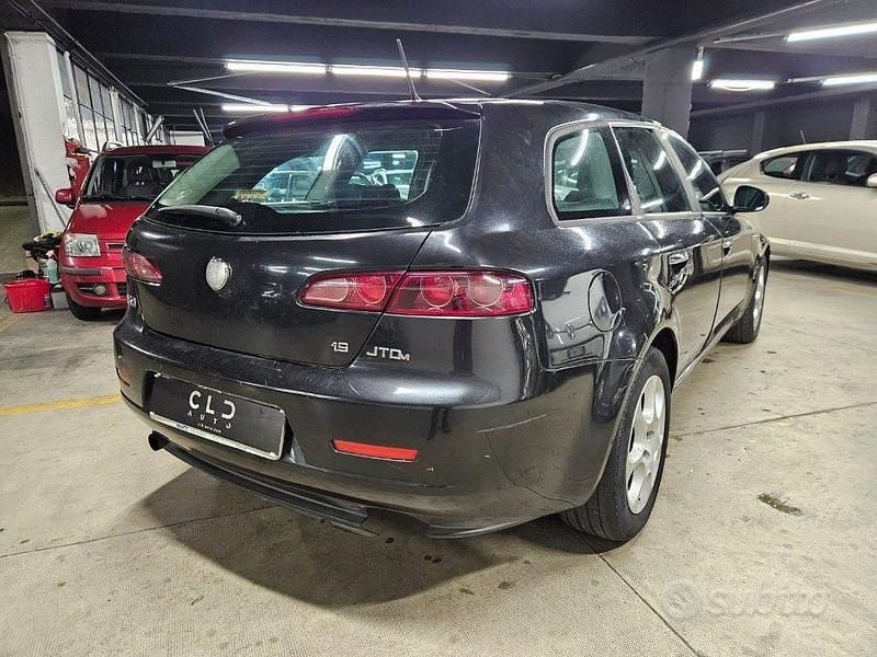 Usata Alfa Romeo 159 150 CV (110 kW) 2008 Nero Station wagon