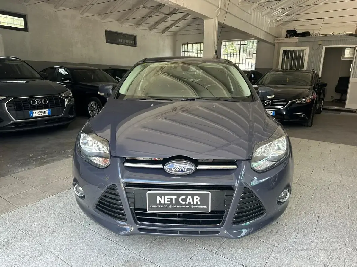 Usata Ford Focus Titanium 150 CV (110 kW) 2012 Bluazzurro Berlina
