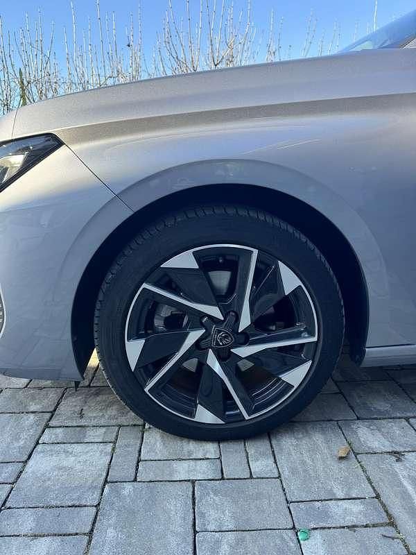 Usata Peugeot 308 Allure 131 CV (96 kW) 2023 Grigio Berlina