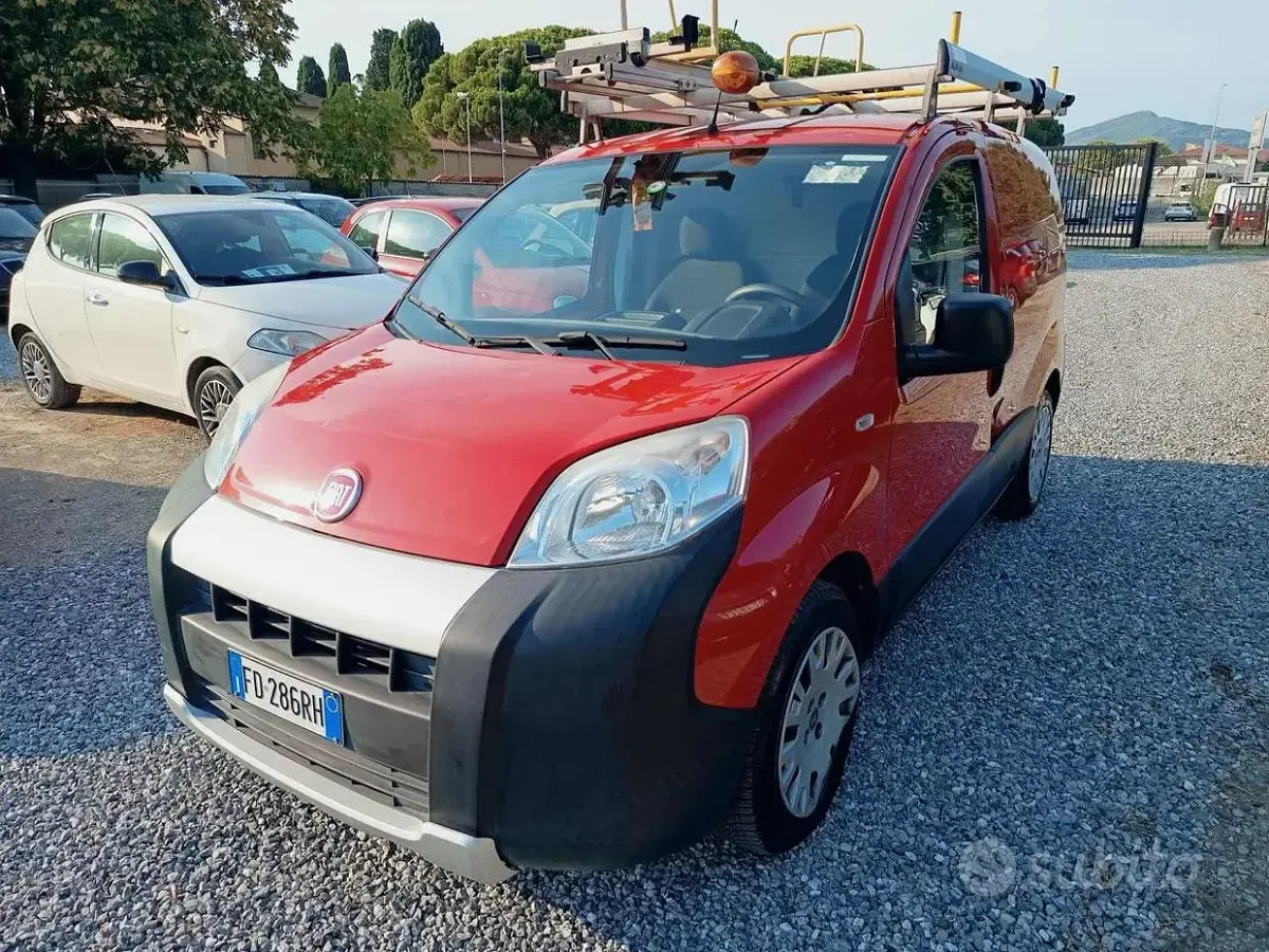 Usata Fiat Fiorino 80 CV (58 kW) 2016 Rosso Monovolume