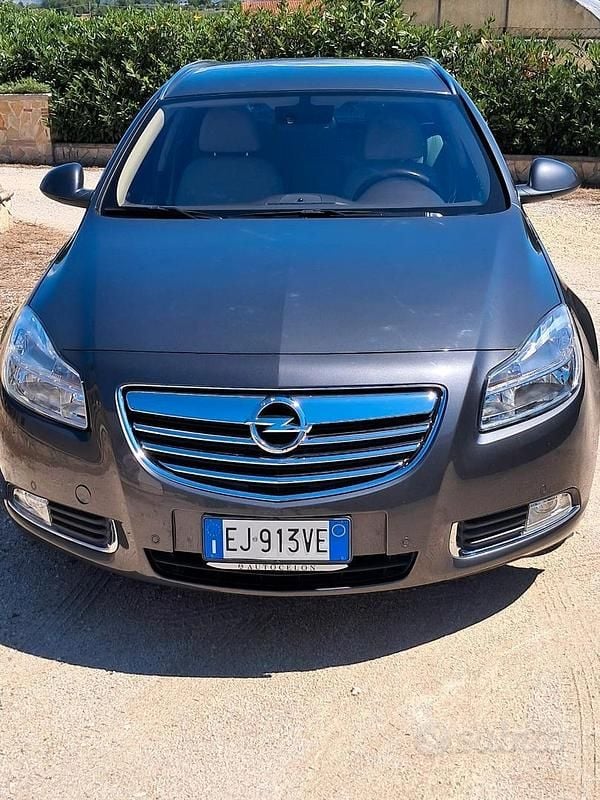 Usata Opel Insignia 160 CV (117 kW) 2010 Berlina