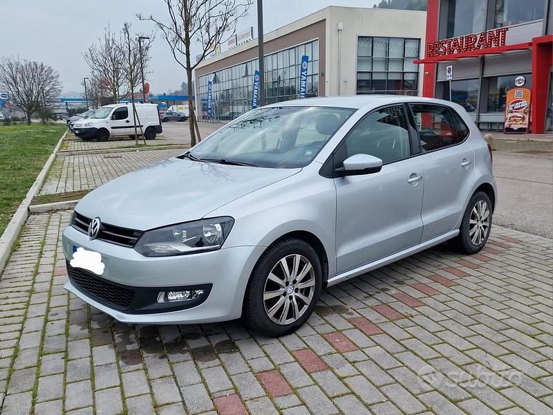 Usata VW Polo 82 CV (60 kW) 2012 Grigio Utilitaria