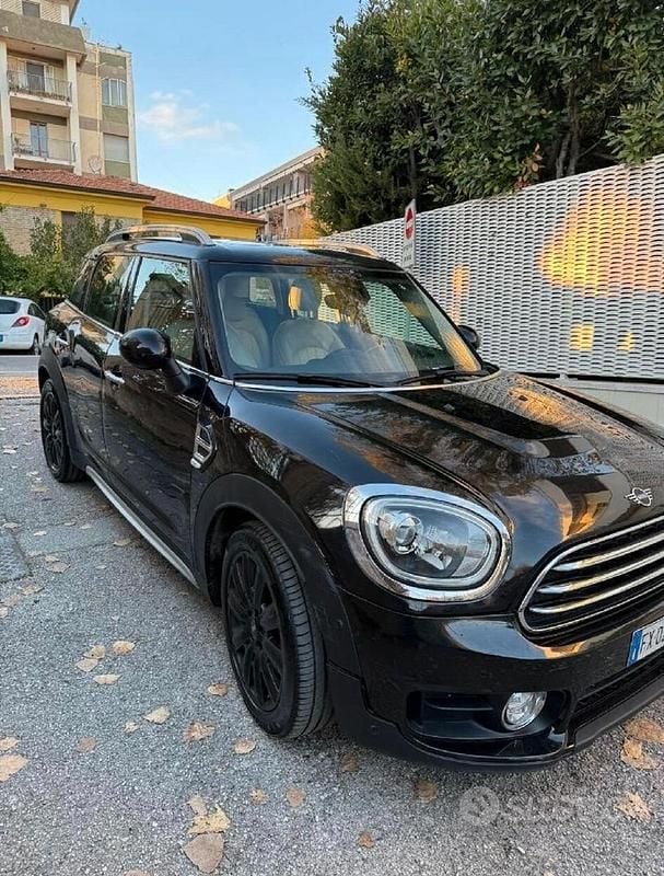 Usata Mini Cooper Countryman Hype 115 CV (84 kW) 2019 Nero SUV
