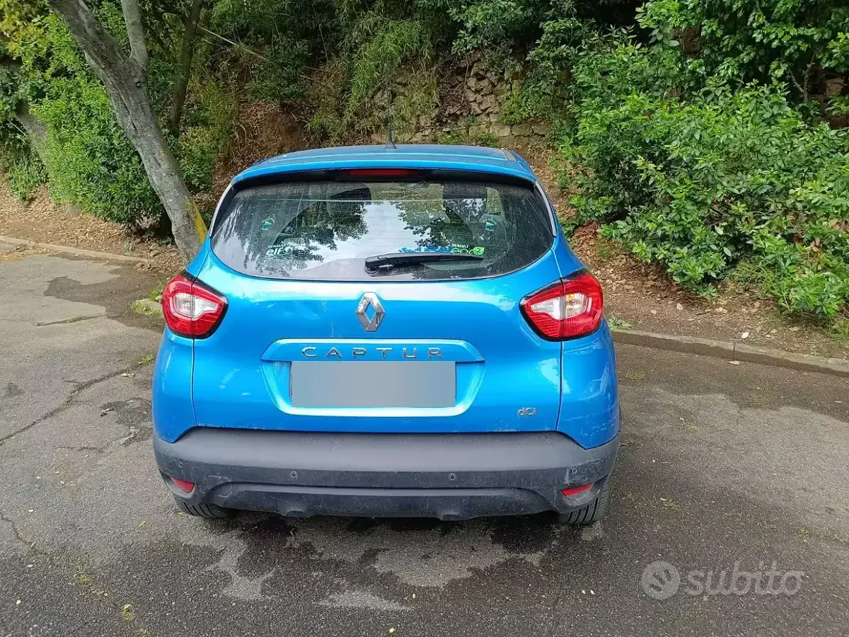 Usata Renault Captur 90 CV (66 kW) 2015 Blu SUV