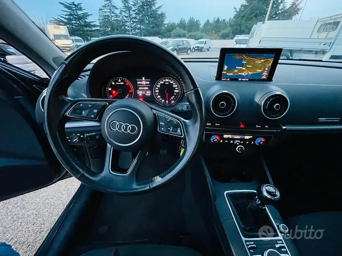 Usata Audi A3 Sport 116 CV (85 kW) 2018 Grigio Berlina