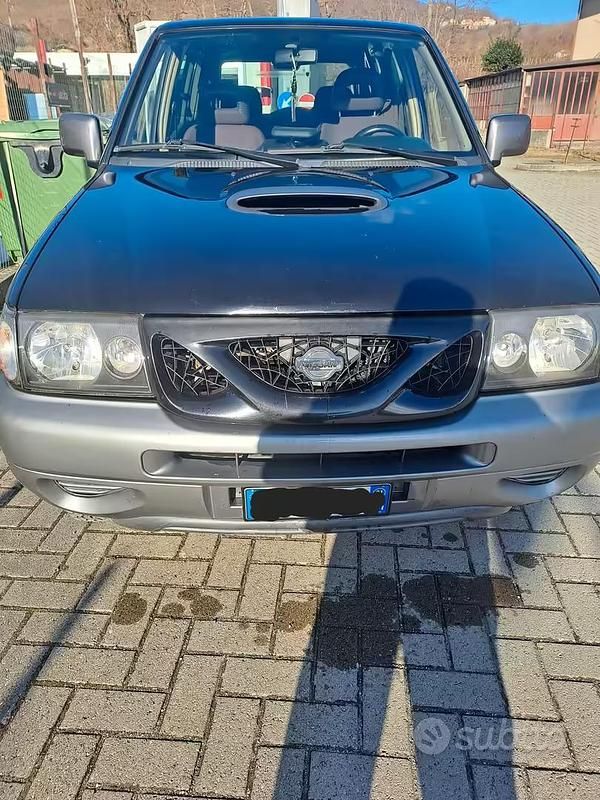 Gebraucht Nissan Terrano 125 PS (91 kW) 2001 Schwarz SUV