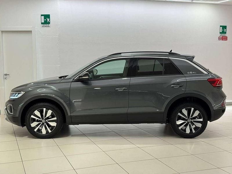 Usata VW T-Roc Life 116 CV (85 kW) 2025 Grigio SUV