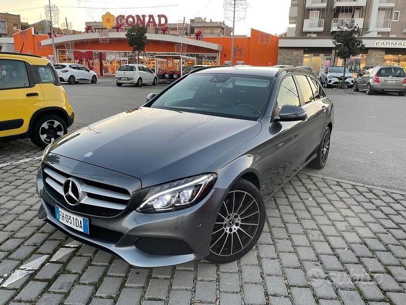 Usata Mercedes C200 Premium 136 CV (100 kW) 2017 Grigio Berlina