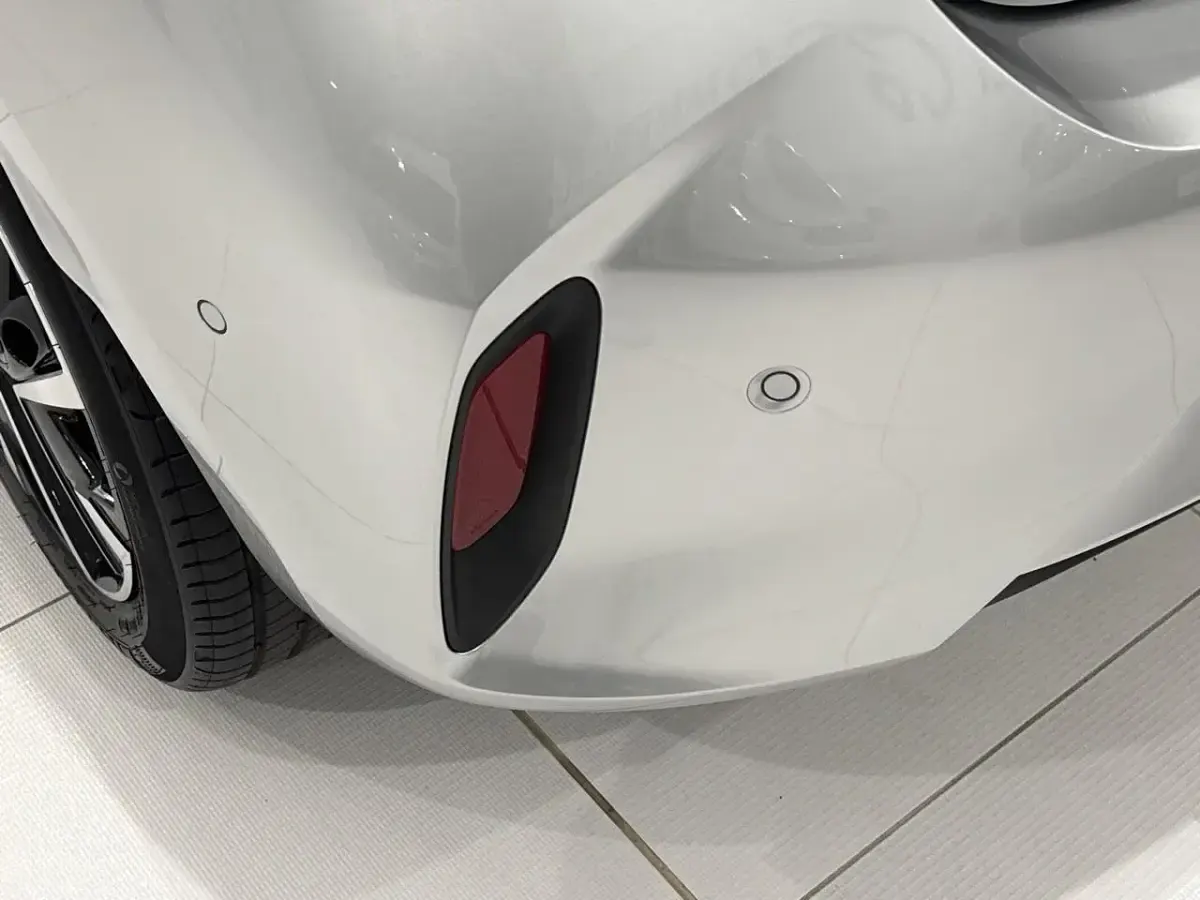 Usata Opel Corsa 101 CV (74 kW) 2025 Bianco Utilitaria